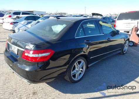 2012 Mercedes-Benz E 350 z USA, uszkodzony, nr VIN WDDHF5KB3CA544588